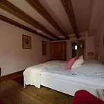 Hotel apartamentowy Goldgemaeuer