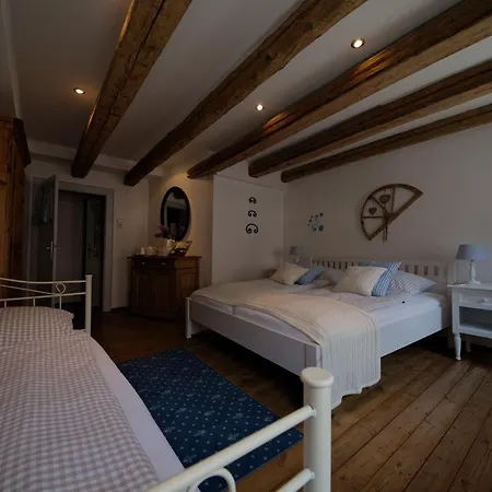 Goldgemaeuer Appart hôtel Ochsenfurt