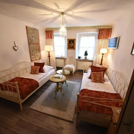 Aparthotel Goldgemaeuer - Kostenlose Parkplaetze Ochsenfurt