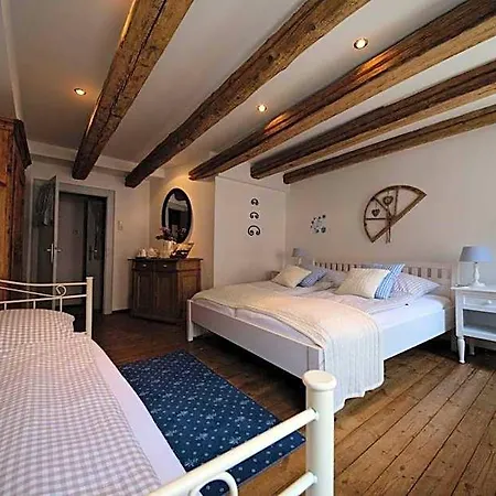 Goldgemaeuer - Kostenlose Parkplaetze アパートホテル 4*